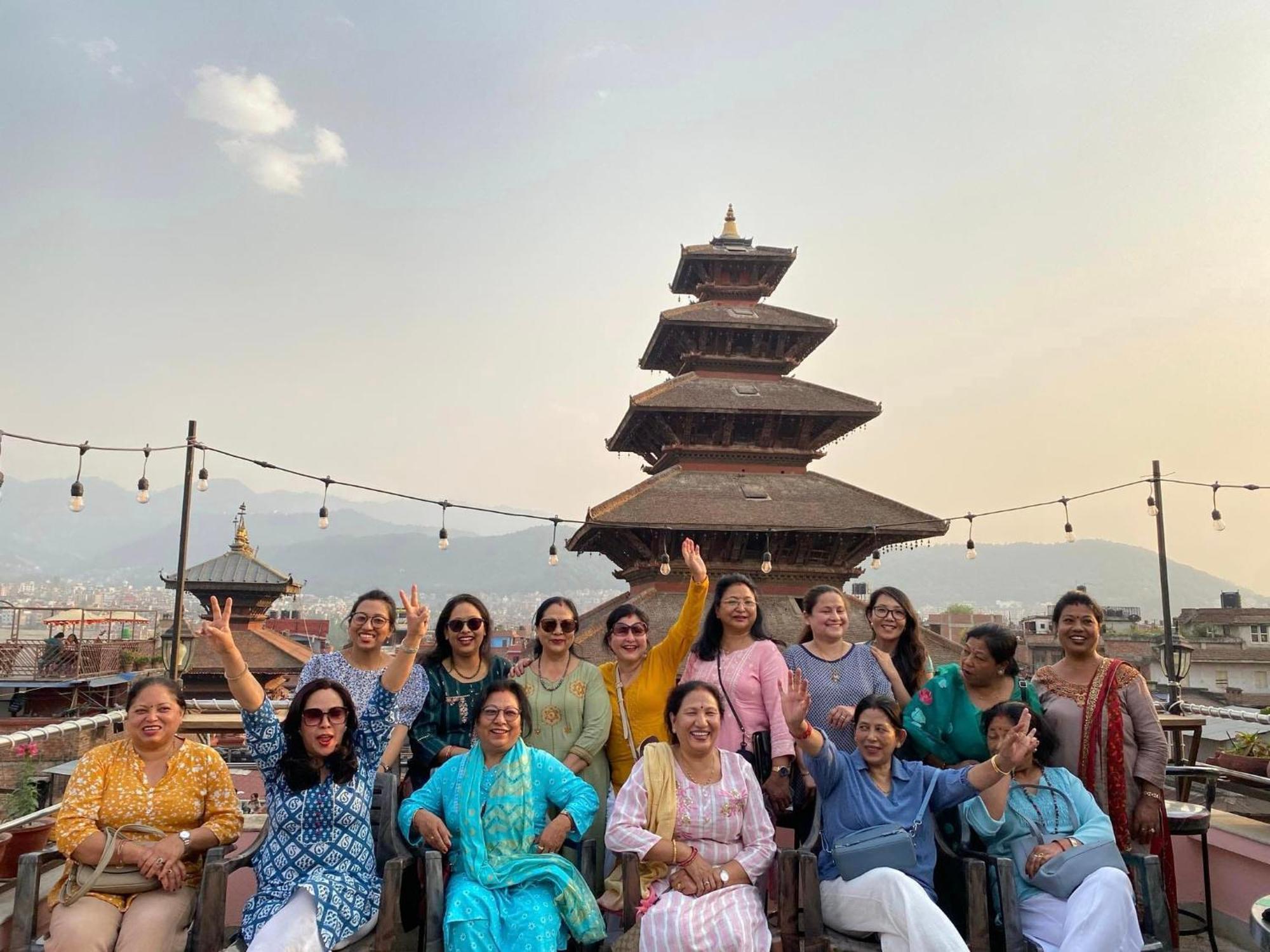 Annapurna Guest House And Rooftop Restaurant Bhatgoan Exteriör bild
